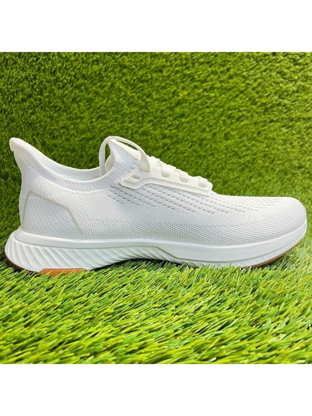 Flux Adapt Runner White Gum Womens Size 8 Running Casual Walking Knit Shoes - Picture 5 of 11